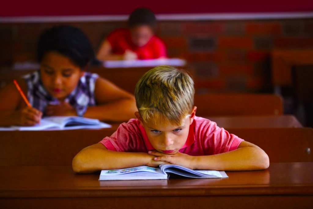 خلل الكتابة يترك أطفالنا متروكين في فصولهم الدراسية ، وهم غير مهيئين تمامًا للتعلم.