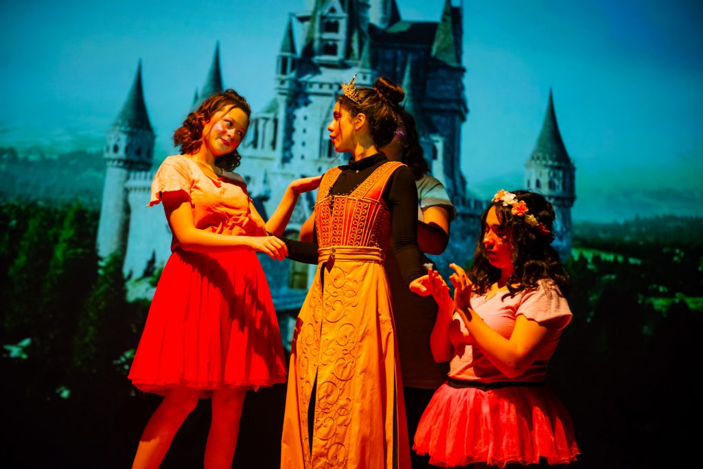 Theaterproduktionen sind eine tragende Säule des kulturellen Lebens am Brighton College Abu Dhabi