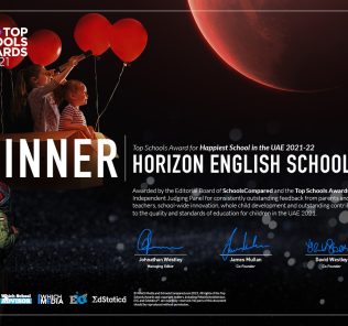 Horizon English School erhält den SchoolsCompared.com Top Schools Award für die glücklichste Schule in den Vereinigten Arabischen Emiraten 2021