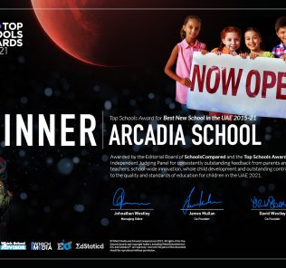 Arcadia School als Gewinner des SchoolsCompared.com Top Schools Award für die beste neue Schule bekannt gegeben