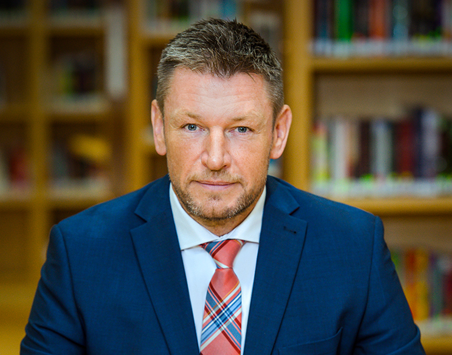 Photograph of Jared Nolan, Principal and Chief Executive Officer of Al Yasmina Academy in Dubai - an Aldar Education British curriculum school. Mr Nolan writes on the future of schools in the aftermath of Covid-19 and its recent variant Omicron.