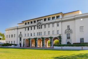 Caltech machte diese Woche die Nachrichten für Schulen