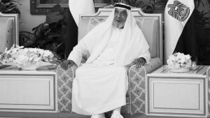 Eines der allerletzten öffentlich aufgenommenen Bilder des bemerkenswerten Sheikh Khalifa bin Zayed.
