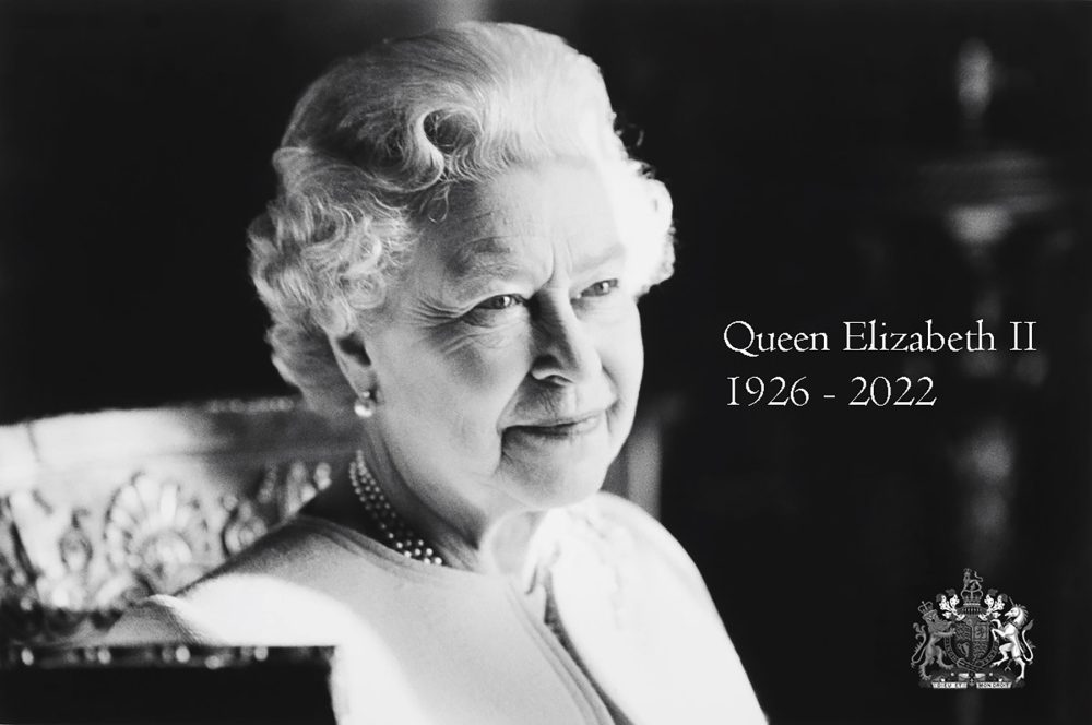 Photograph og Queen Elizabeth II on her death in a published obituary in the UAE