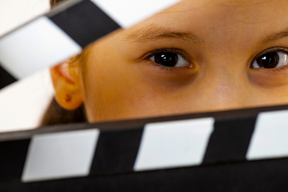 أعلنت أكاديمية بلوم وورلد مع القرية العالمية عن أسماء الفائزين بمليون درهم في مسابقة صناعة أفلام الشباب في دبي