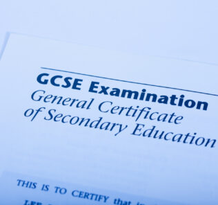 Are the New 9 – 1 GCSEs Really Harder? Grade Boundaries Explained