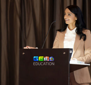 Dr. Saima Rana Chief Education Officer von GEMS Education Das SchoolsCompared.com-Interview