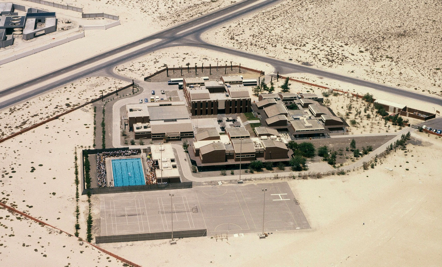 La historia de Dubai College a través de los ojos de Brian Johnson, ganador del premio The Top Schools Award por su destacada contribución a la educación GAJ