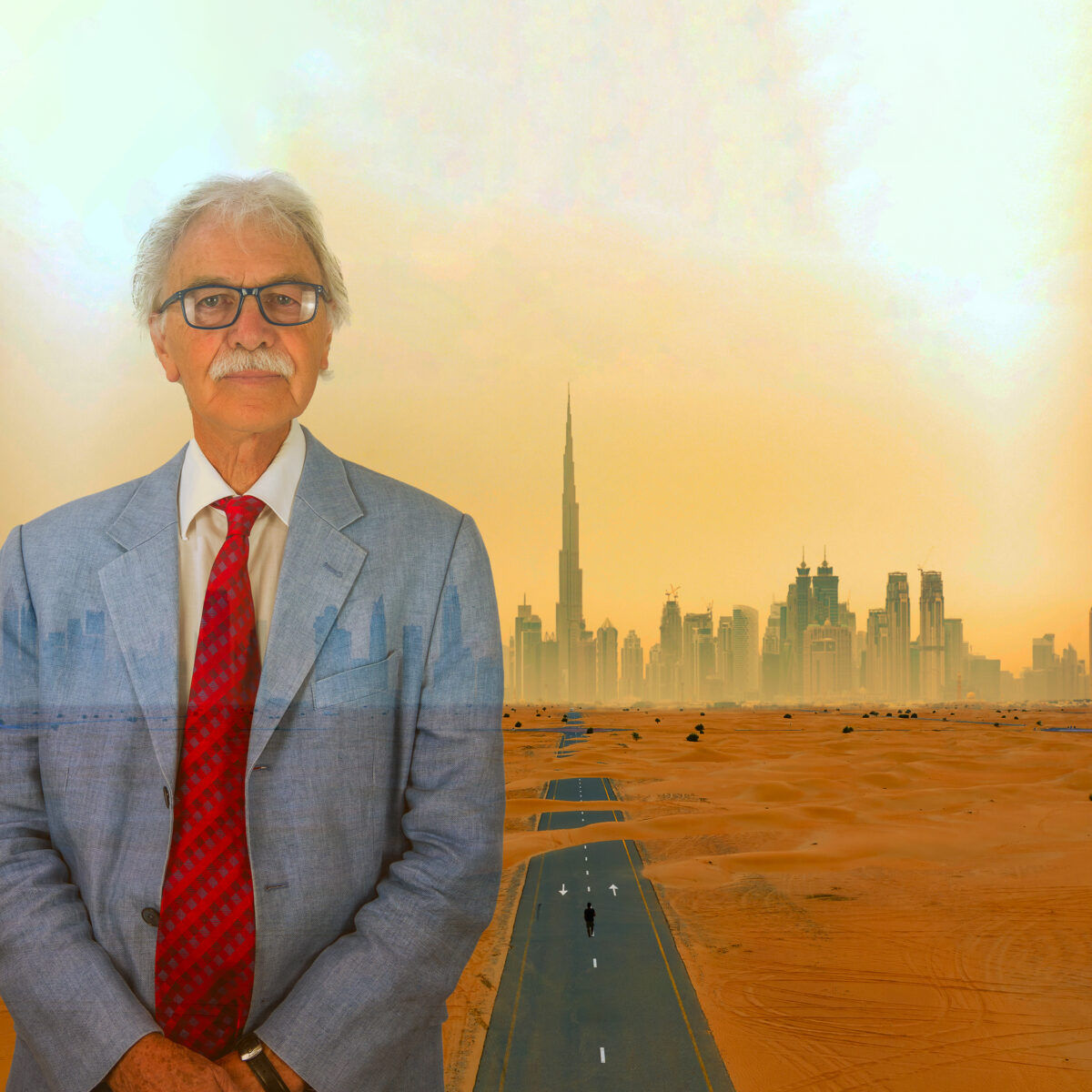 فاز بريان جونسون، مؤسس شركة GAJ Architects، بجائزة المساهمة المتميزة في الهندسة المعمارية في جائزة أفضل المدارس لتصميم تاريخ التعليم في الإمارات باستخدام الضوء.