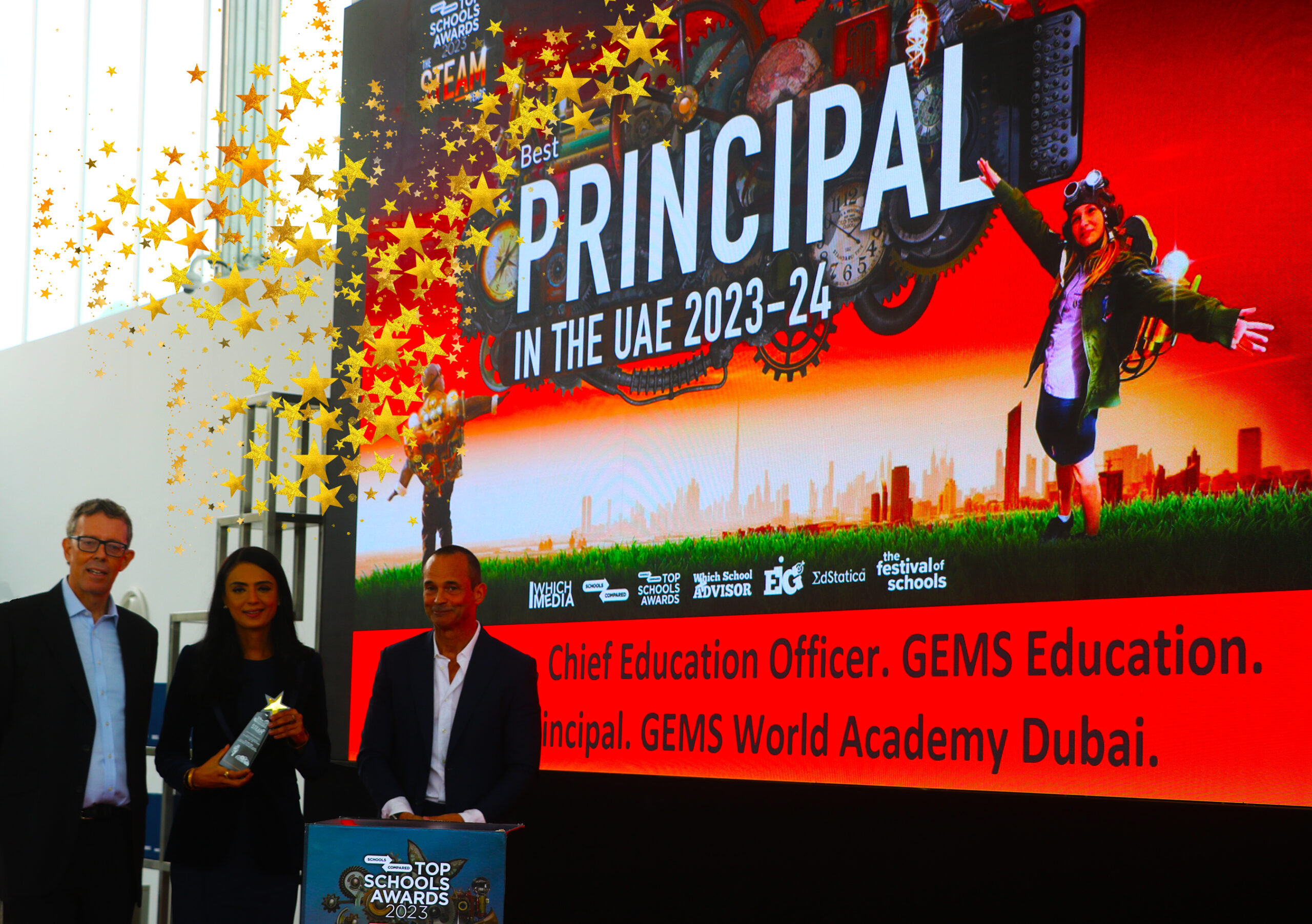 Dr. Saima Rana, Chief Executive Officer der GEMS World Academy Dubai und Chief Education Officer von GEMS Education, erhielt bei den Top Schools Awards 2024 die höchste Auszeichnung als beste Schulleiterin in den Vereinigten Arabischen Emiraten. Der Preis wurde bei den Bildungs-Oscars der VAE verliehen, die im November 2023 im Pavillon des Emirates Gold Club stattfanden.
