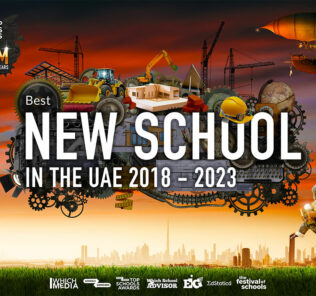 يتم تقديم جائزة أفضل المدارس لأفضل مدرسة جديدة في دولة الإمارات العربية المتحدة إلى كلية برايتون دبي