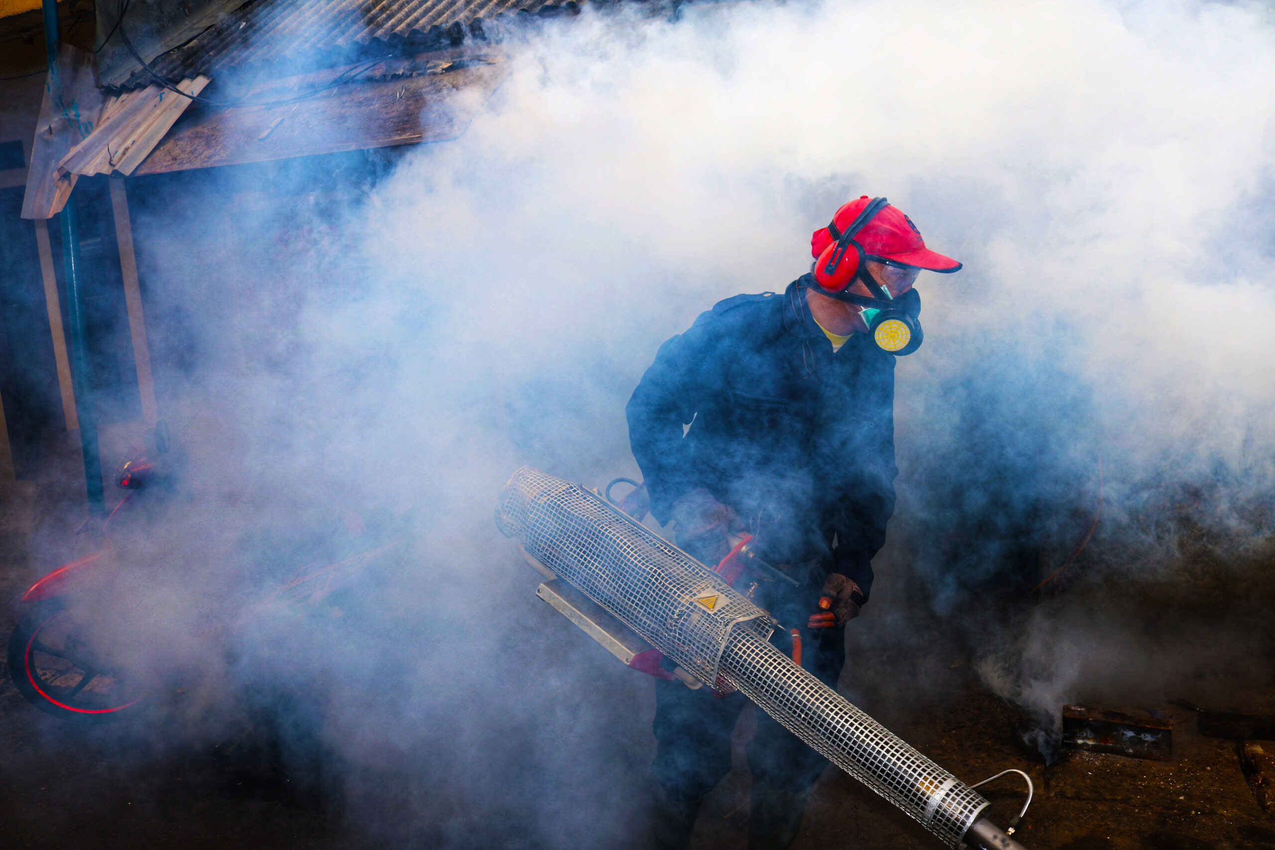 The fight back against Dengue Fever begins as UAE Health Ministry issues urgent guidance and puts Health Professionals and Hospitals on alert. Here we see the actions of troopers fighting mosquito infestations with smoke guns.